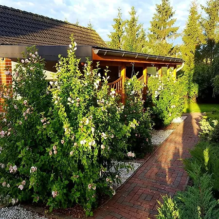 Gartenwohnung, Cleaning Included Apartman